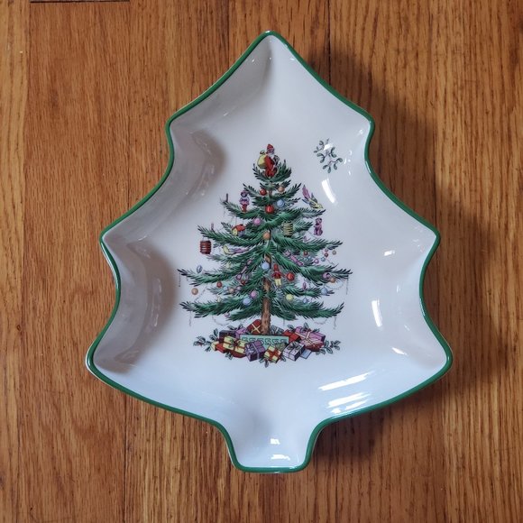 Spode Christmas Tree Shaped Dish (9in) - NWT! - Picture 6 of 9